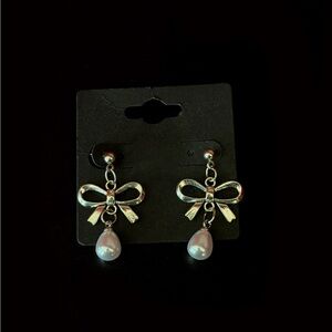 Handmade Pearl Bow Earrings